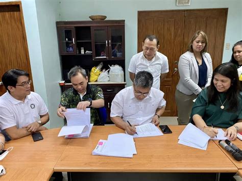 joedith gallego|Councilor asks Silay mayor to address vendors’ concerns on.